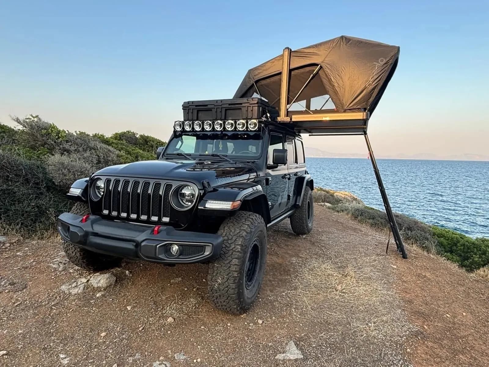 Dachzelt Camping showroom qeedo freedom hybrid, family und compact Modelle